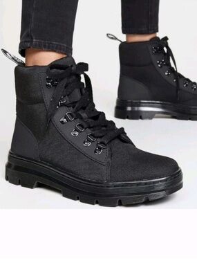 Dr. Martens Womens Combs Black Stylish Lace-Up Lightweight Utility Boots, US 6